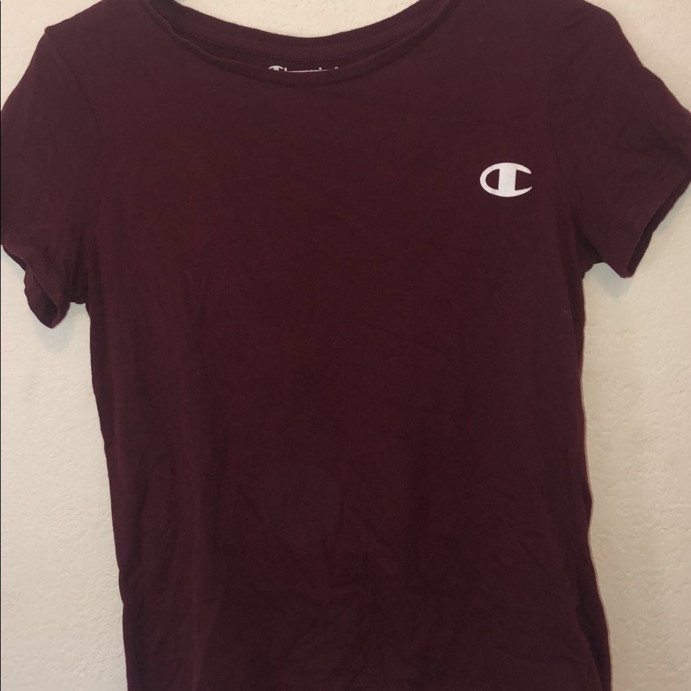 Burgundy champion logo tshirt